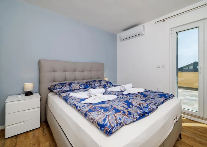 Ceca Case de vacanță Crikvenica