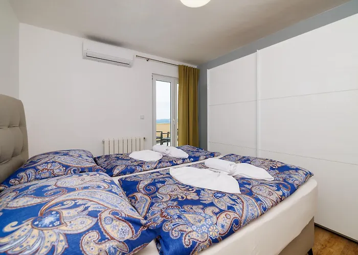 Ceca Case de vacanță *